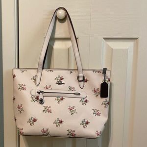 Coach gallery tote bag